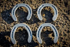 Hot Crafty Ponies Farrier Set Role Play|Model Animals