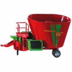 New Fodder Mixing Wagon 1:32 scale Model Tractors